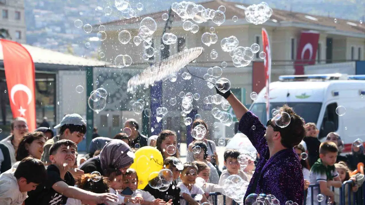 Osmangazi’de bayramın adresi belli oldu: Meydan üç gün boyunca çocuklara emanet edildi