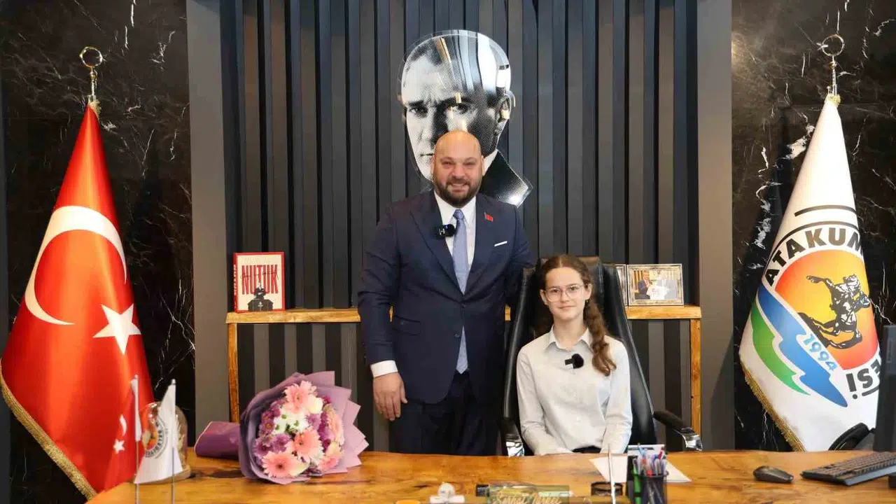 Atakum’da koltuk minik başkana emanet: Melis Neva’nın hayallerindeki şehir için ilk talimatı parklar oldu