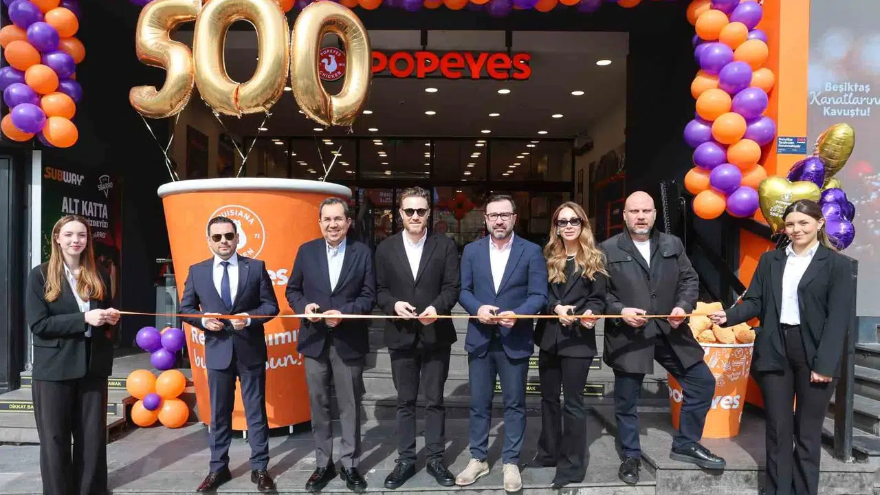 Lezzet durağında dev kilometre taşı: Popeyes Türkiye’de 500’üncü şubesini açtı