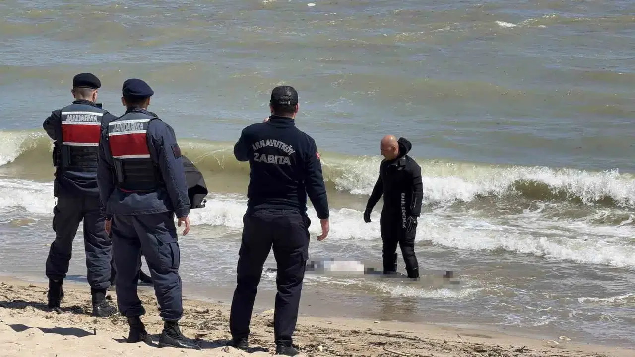 Arnavutköy'de sabah yürüyüşü acı bir manzarayla kesildi: Kıyıya vuran cansız beden bulundu