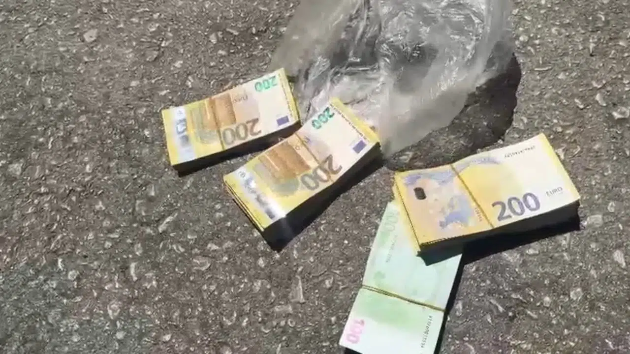 Antalya’da 90 bin euroluk rüşvet operasyonu: Müfettişlere ve eski müdüre tahliye kararı