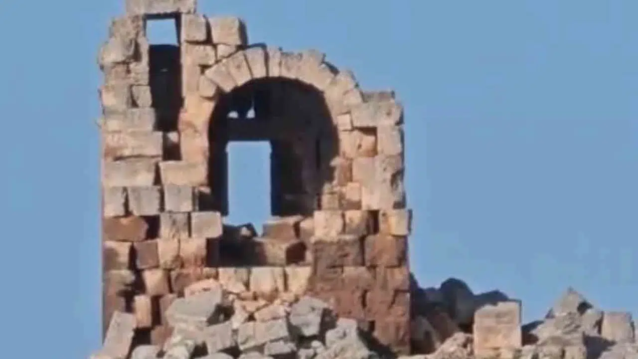 Tarihi mirasa büyük saygısızlık: 2 bin yıllık manastırda halay skandalı