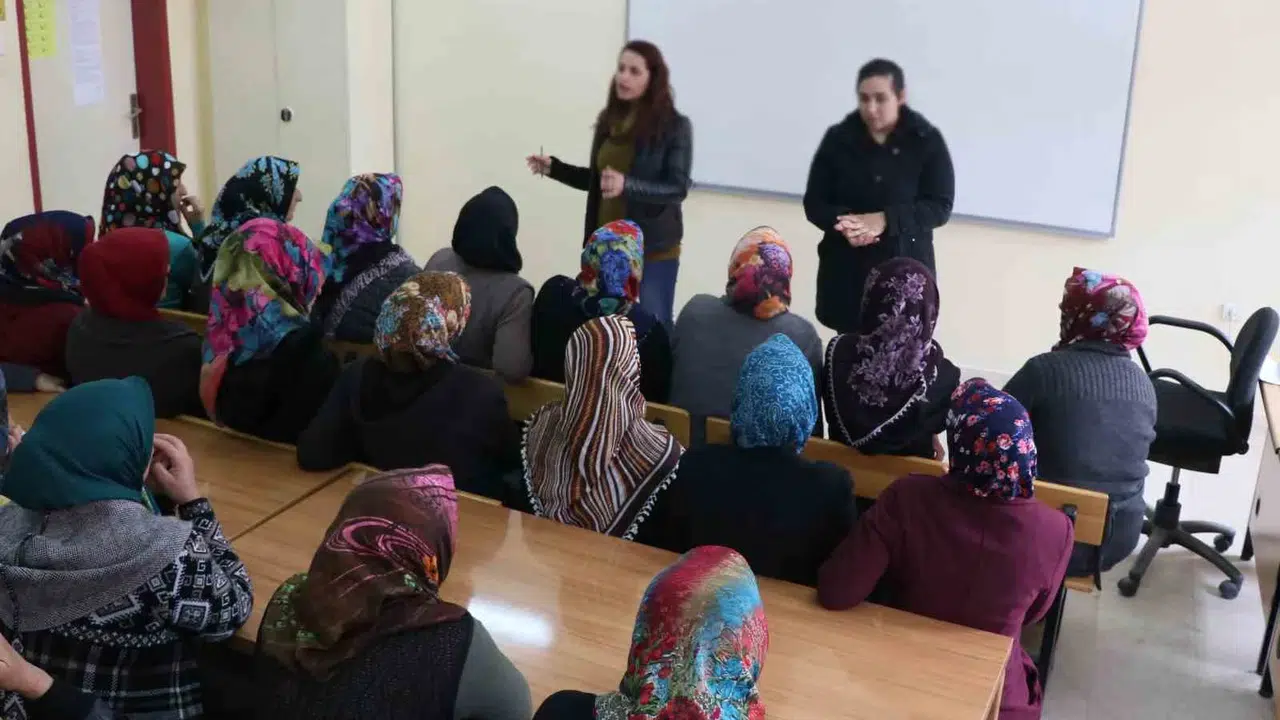 Aksaray'da tarımda yeni dönem: Hem öğrenecekler hem de hibe kapısını aralayacaklar