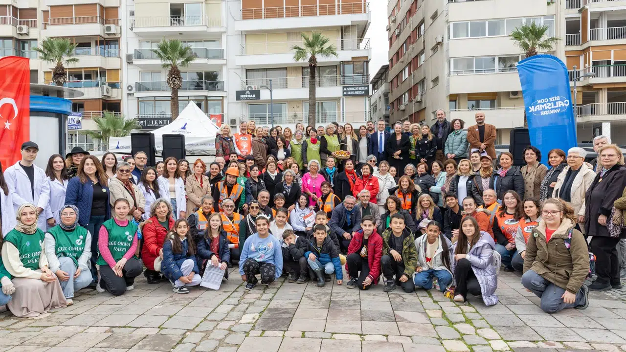 Gençlerin iyilik hareketi dijitalleşti: 12 bin saatlik emek 4 milyon liralık değere dönüştü