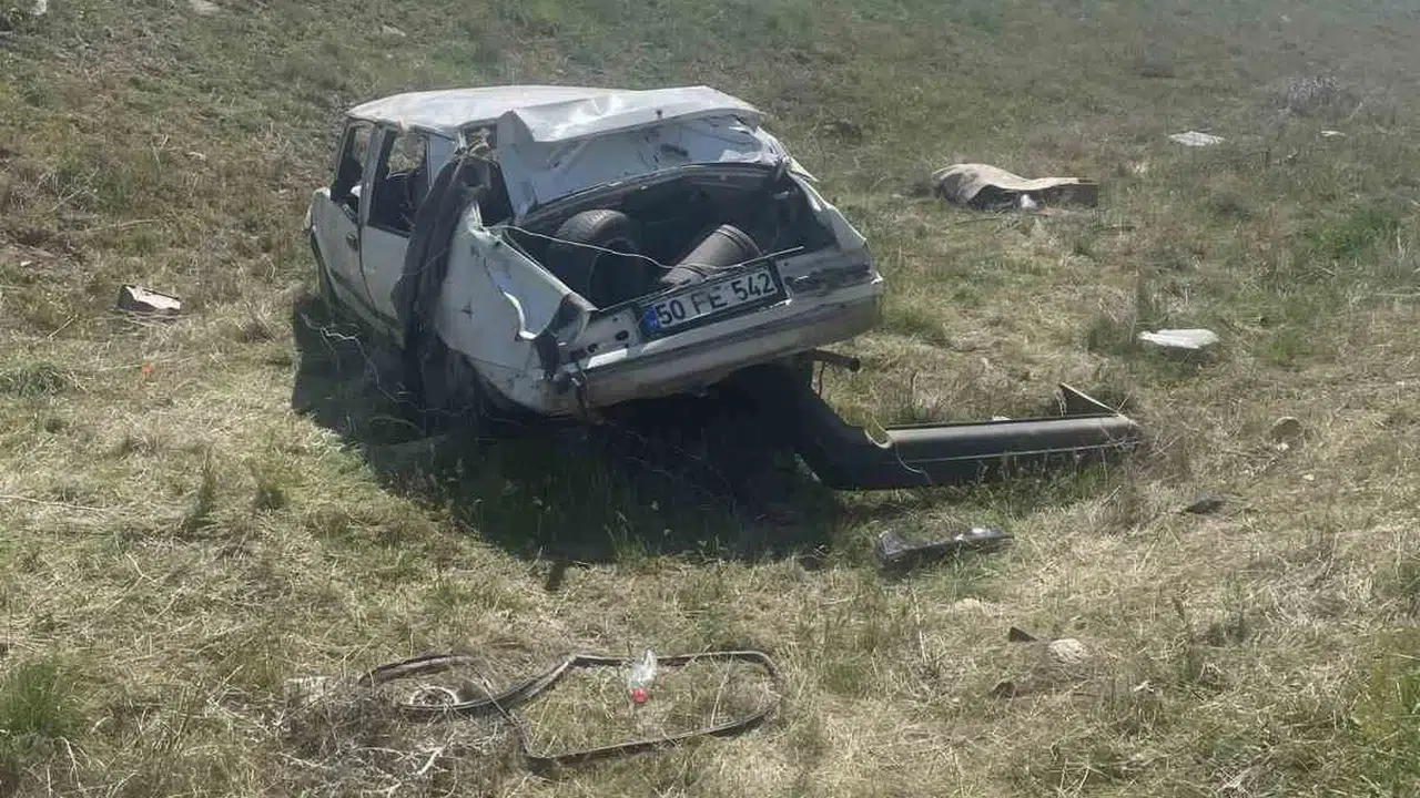 Nevşehir’de korkutan kaza: Kontrolden çıkan otomobil takla attı