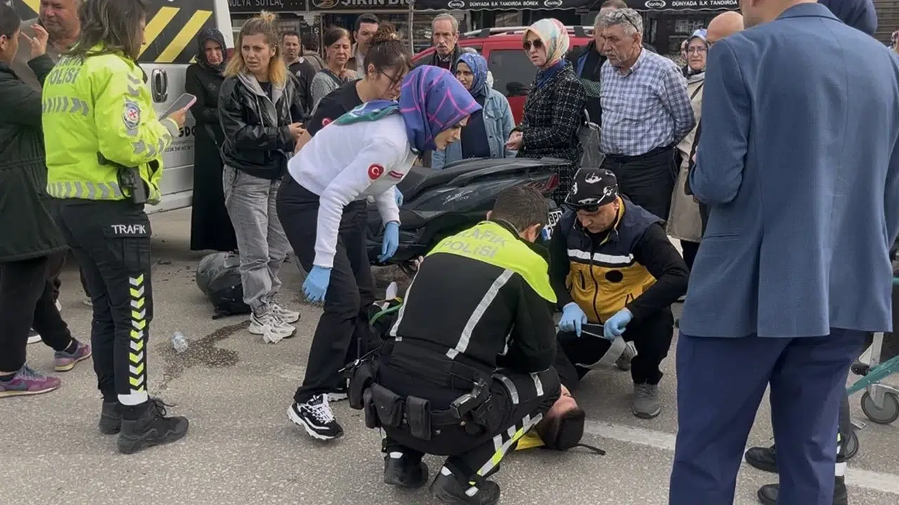 Bursa’da işçi servisi dehşeti: Yolcu indiren araca arkadan çarptılar