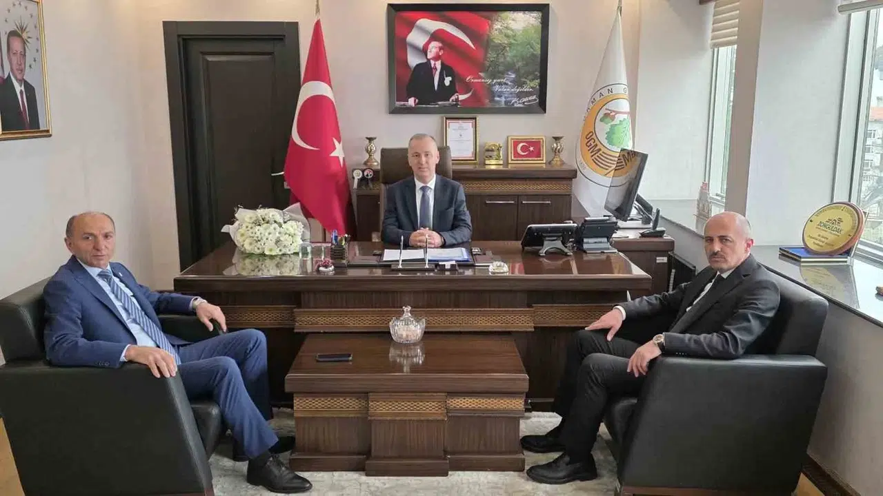 Zonguldak’ta yeni dönem: Halil Oflu koltuğu devraldı, ilk mesajı verdi