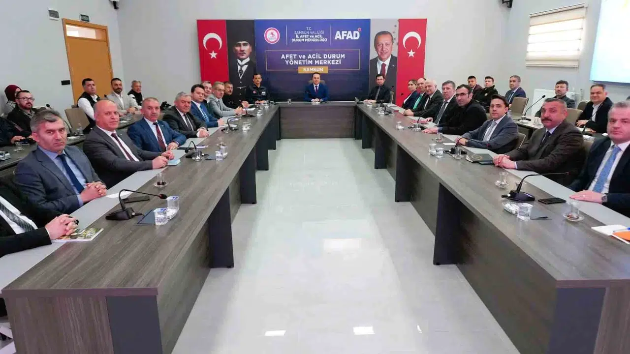 Samsun'da afetlere karşı dev strateji: Enerji ve veri yönetimi masaya yatırıldı