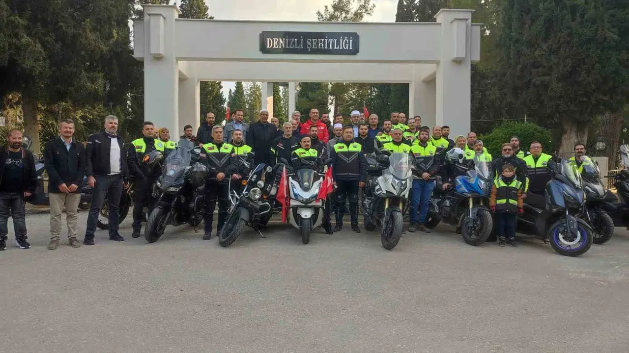 Denizli’de vefa buluşması: Şehit Teğmen Bekir Can Kerek dualarla yâd edildi