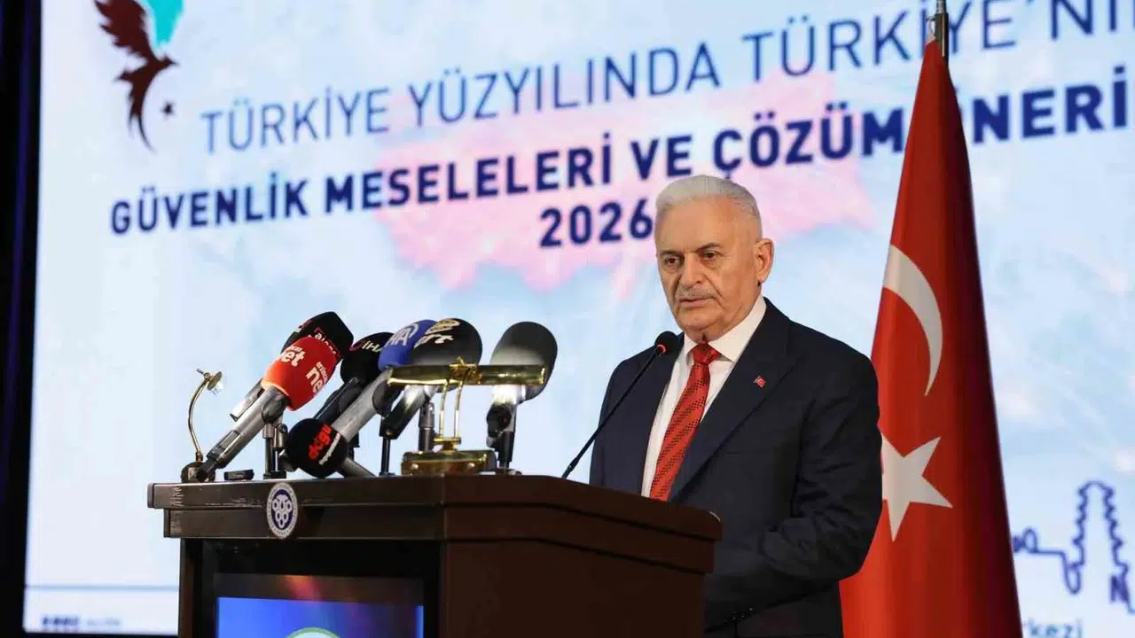Binali Yıldırım’dan kritik uyarı: Sınırları korumak yetmez, asıl güç içerideki kenetlenmede
