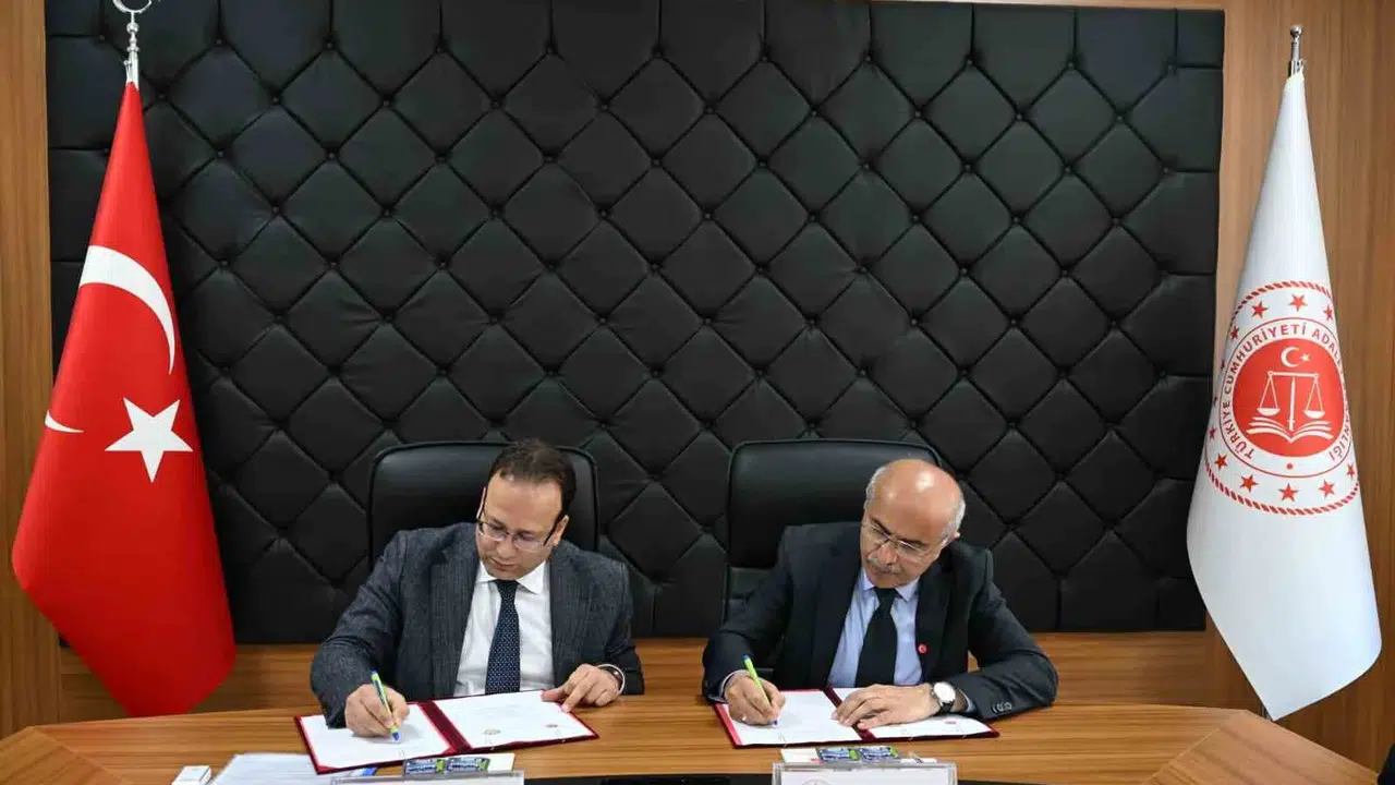 Malatya'da mahkumlar belediye işçisi oluyor: Hem topluma kazandırılacaklar hem de cezaları kısalacak