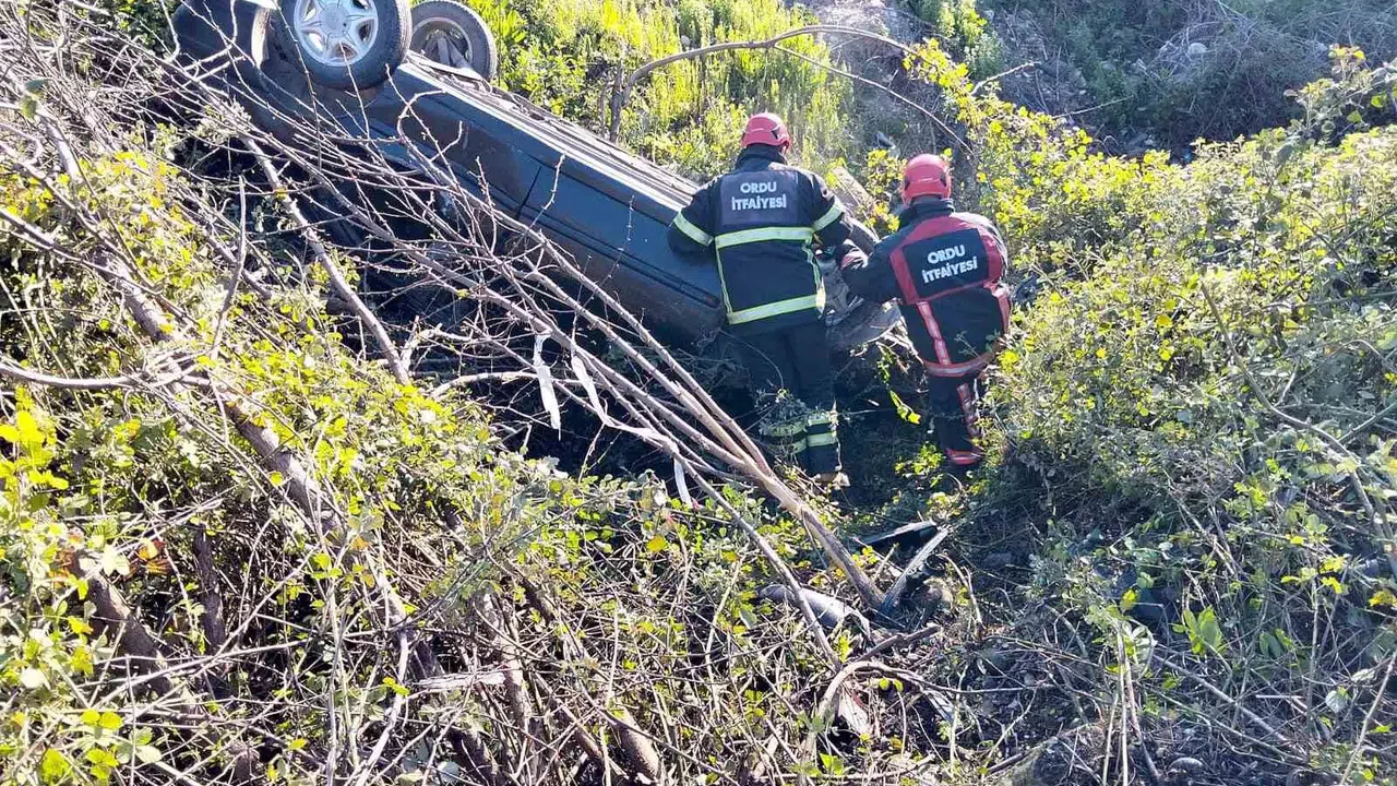 Fatsa’da trafik kâbusu: Dakikalar arayla meydana gelen iki ayrı kazada 3 kişi yaralandı