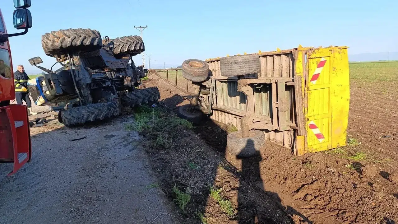 Reyhanlı’da traktör dehşeti: Kontrolden çıkan araç devrildi, sürücü hastanelik oldu