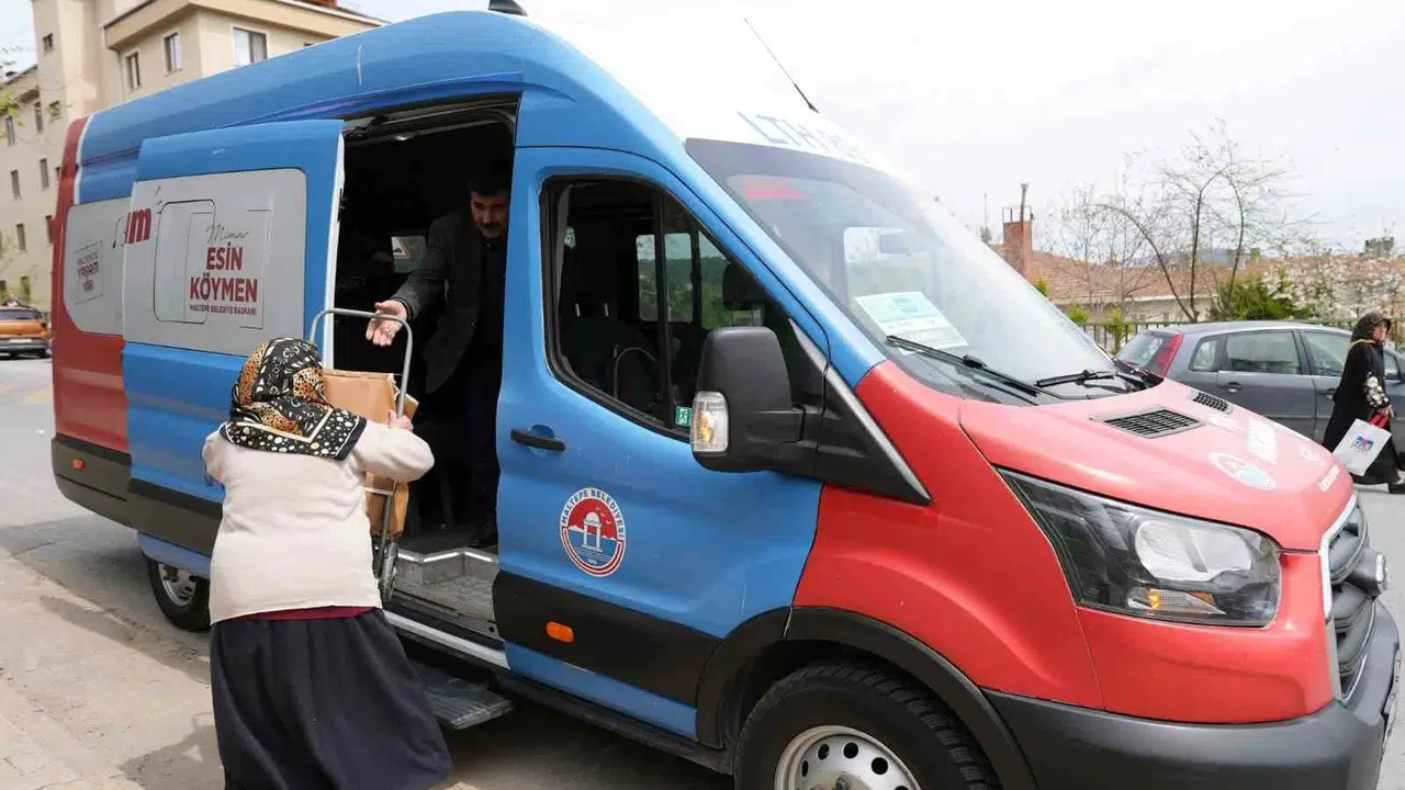 Maltepe'de ulaşım engelleri kalkıyor:  Yol Arkadaşım  iki yeni mahalleye daha ulaştı