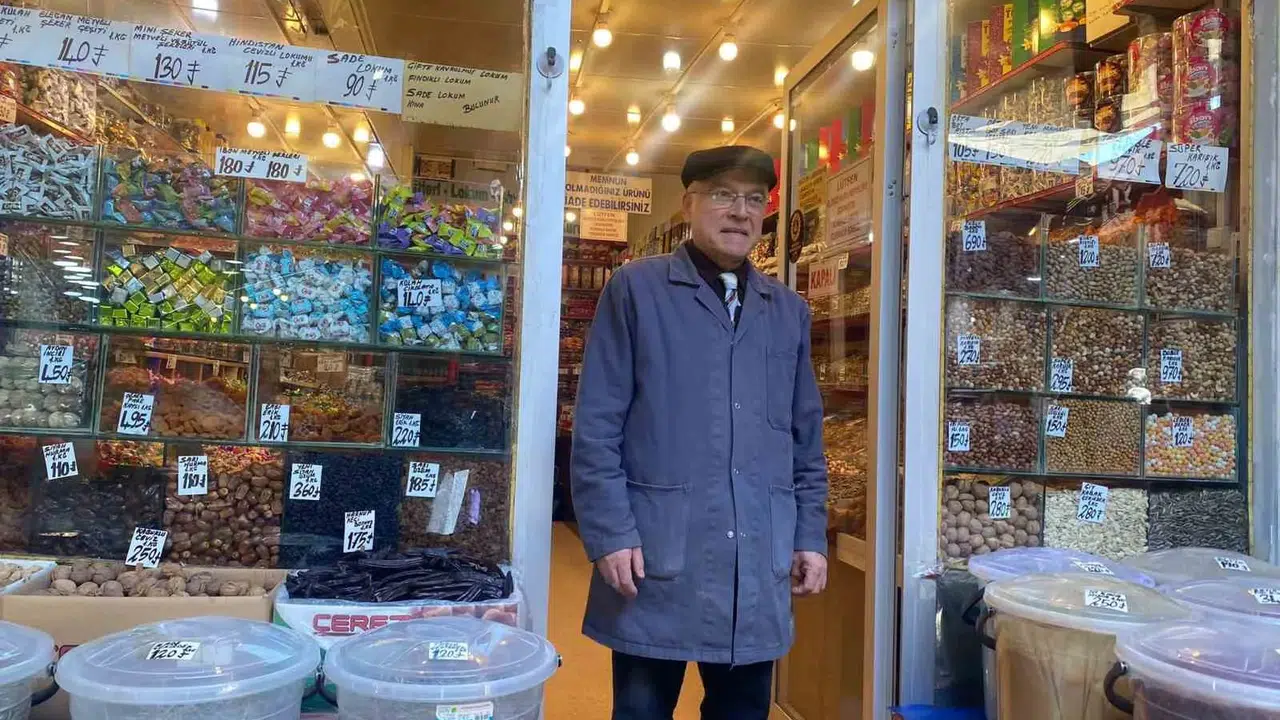 Ankara’nın hafızası siliniyor: Bir dönemin ticaret merkezi Çerkeş Sokak eski günlerini arıyor