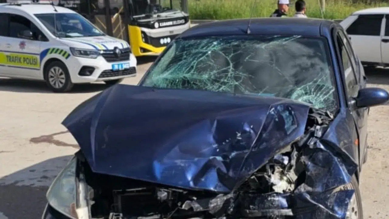 Karabük’te korkutan kaza: Dönüş manevrası faciaya davetiye çıkardı