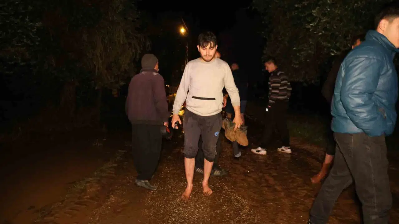 Kozan'da sel dehşeti: Bir saatte gelen felaket can aldı