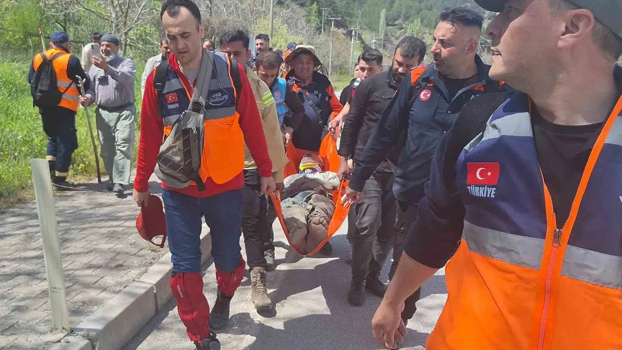 86 yaşındaki Ahmet dededen sevindiren haber: Dağda kaybolmuştu, derin uykuda bulundu