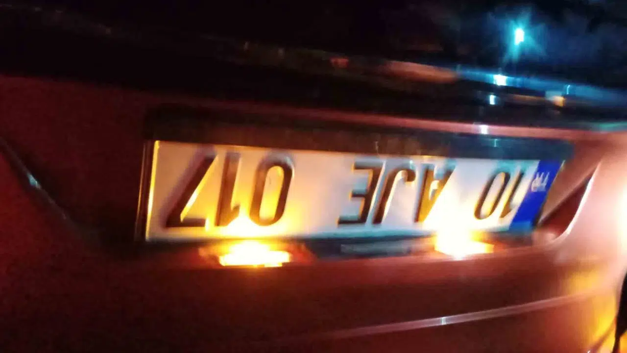 Manyas'ta korkutan kaza: Kontrolden çıkan otomobil takla attı