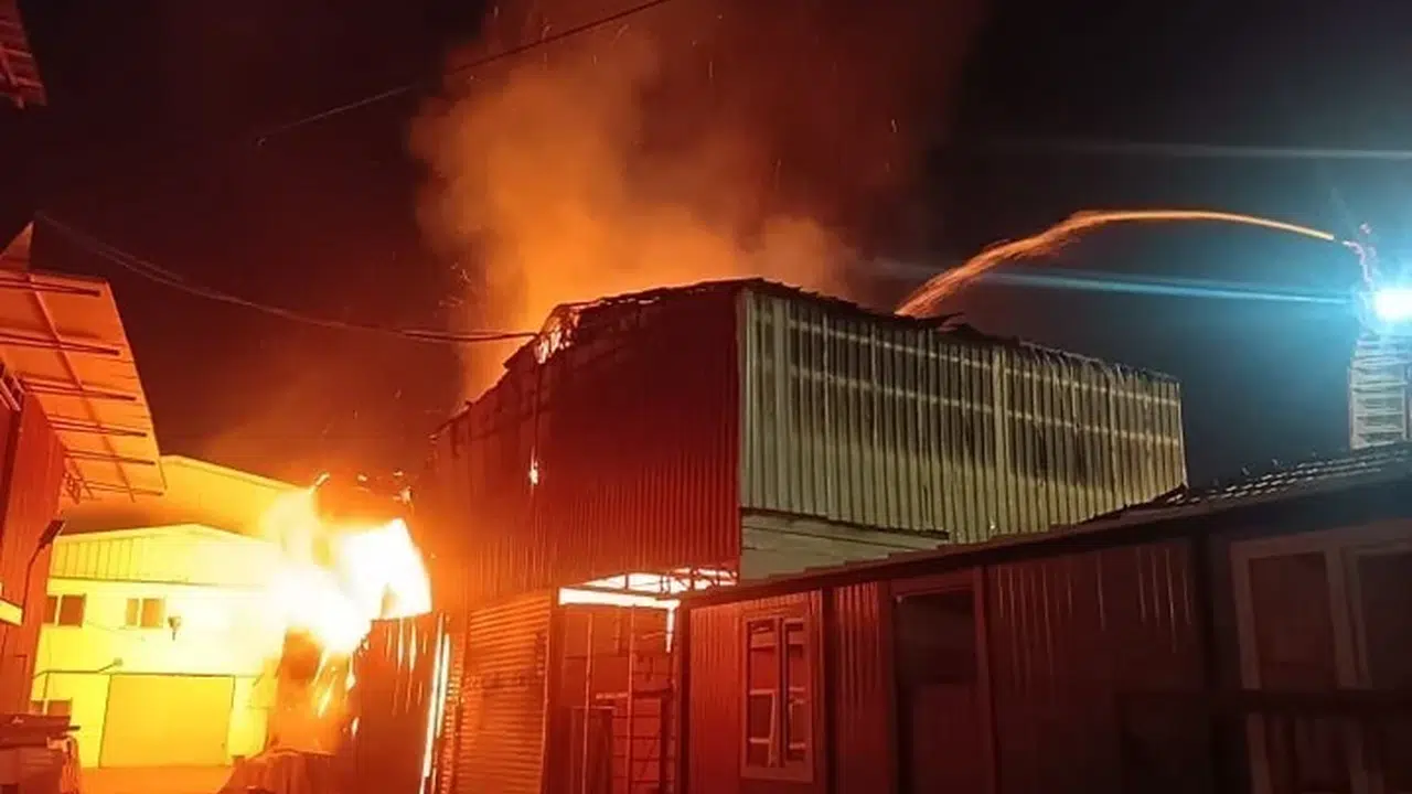 Milyonluk yatırımı küle döndü, adalet beklerken sabrı tükendi: 7 ay sonrasına verilen duruşma tarihine isyan etti