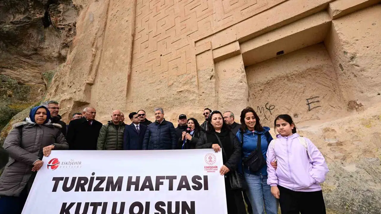 Eskişehir’in gizli hazinesi mercek altında: Vali Yılmaz’dan Frig Vadisi için turizm hamlesi