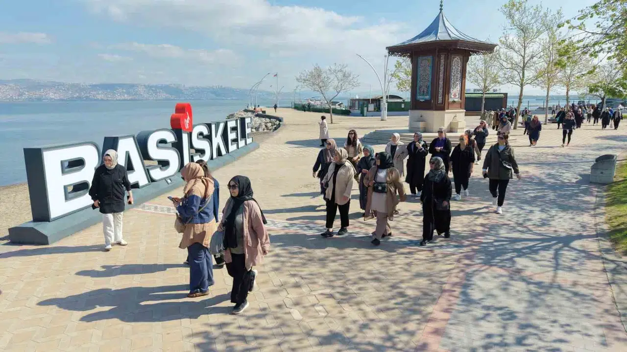 Başiskele’de kadınlar için hareket vakti: Sahilde sağlıklı yaşam molası