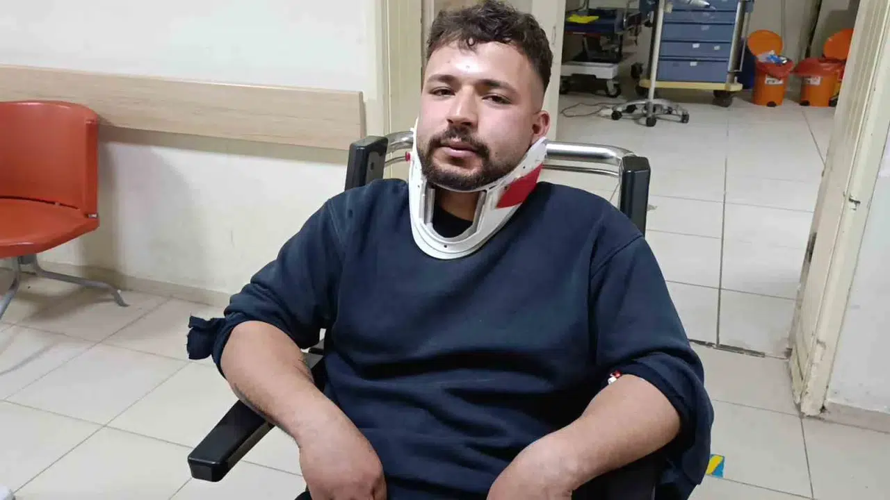 Kozan'da sel dehşeti: Otomobilden atlayan iki arkadaştan acı haber geldi