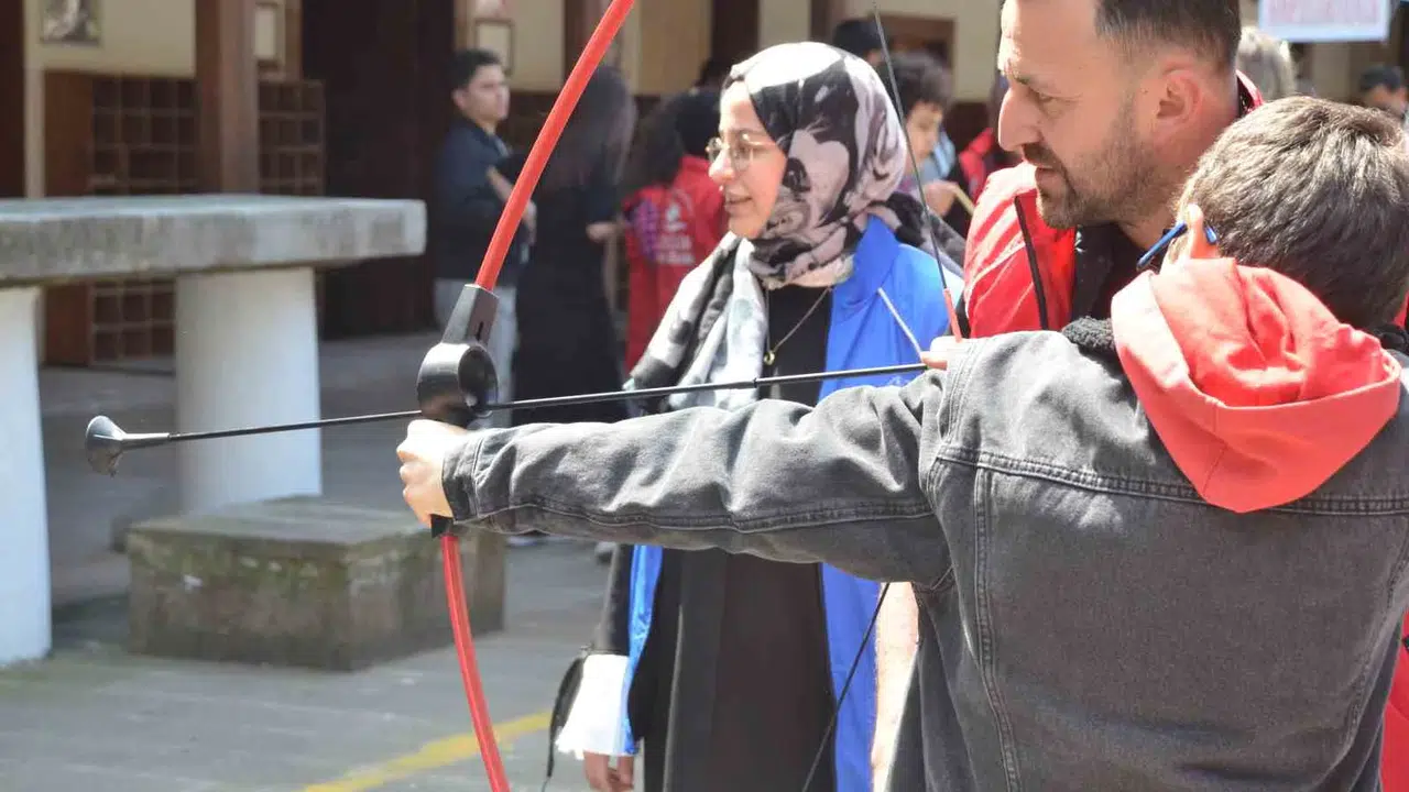 Sinop’ta manevi atmosferde çocuk şenliği: Tarihi cami oyun alanına dönüştü
