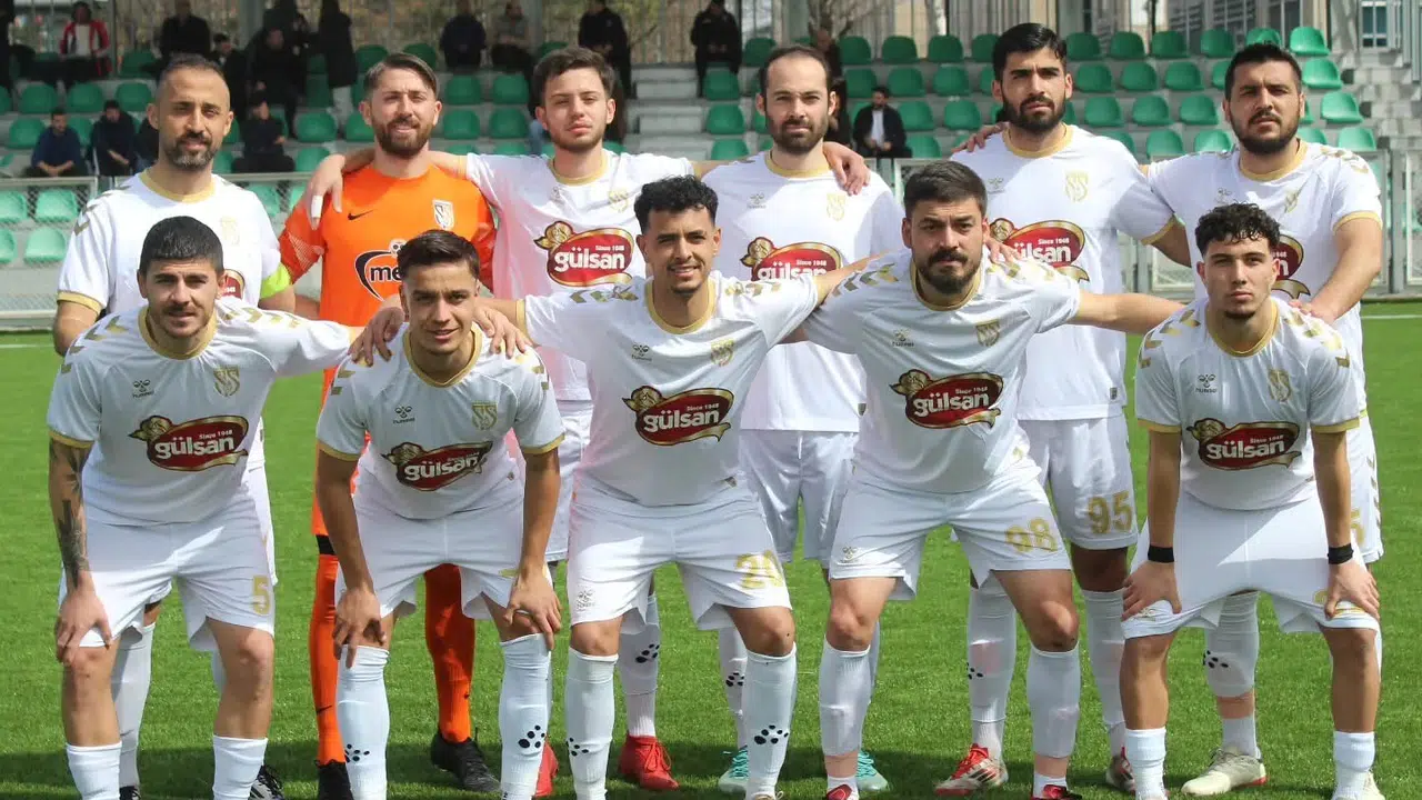 Kocasinan Şimşekspor gol şov yaptı: Onikişubat İdman Yurdu'na sahayı dar etti