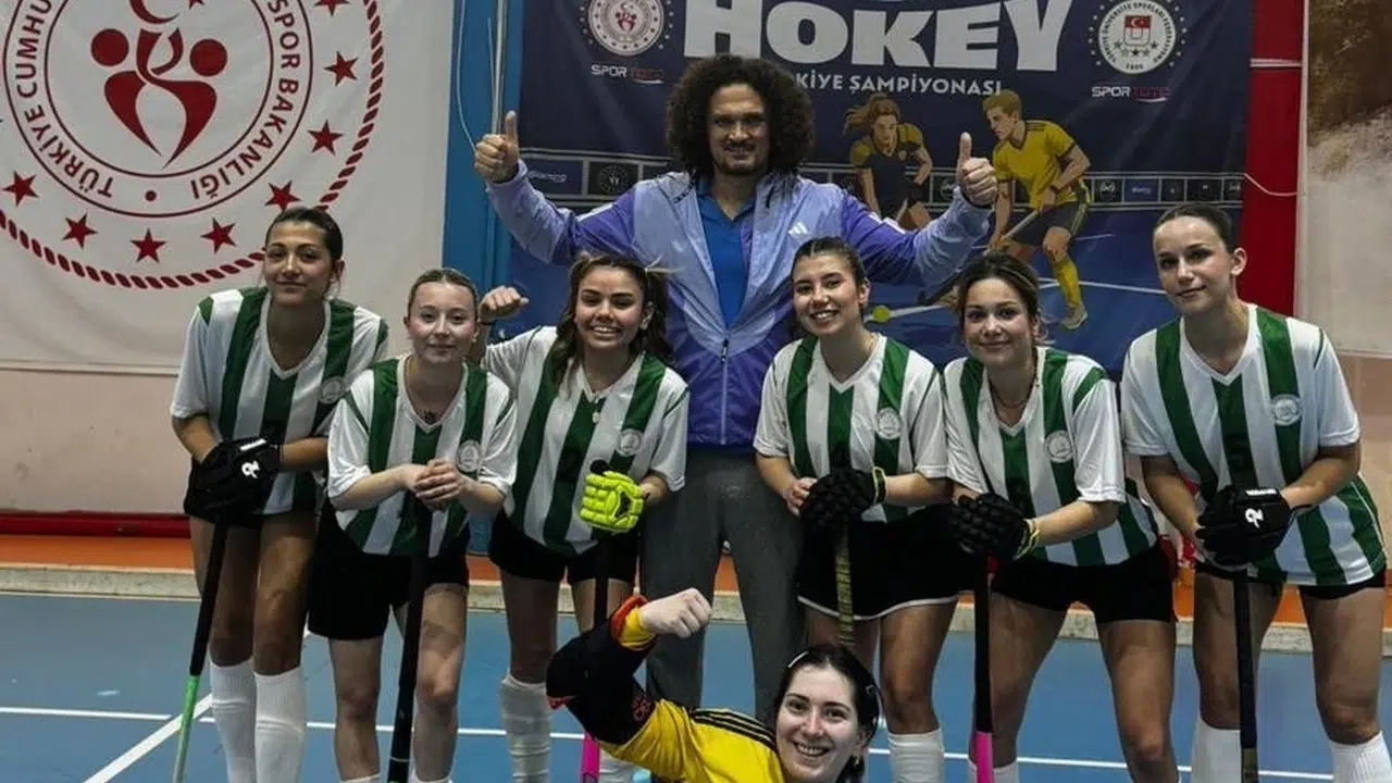 Zonguldak’ın gururu oldular: BEUN Kadın Hokey Takımı ilk katılımında zirveyi zorladı