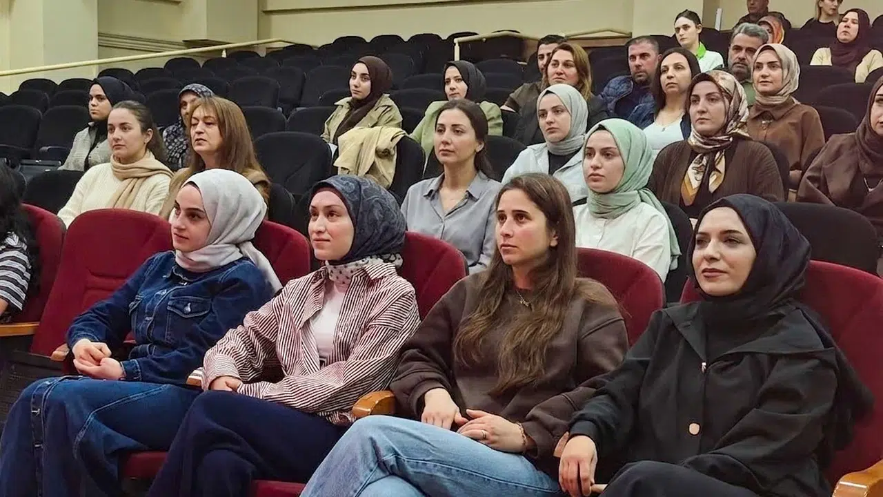 Erzincan’da sağlıklı yaşam rehberi: Uzmanlar doğru beslenmenin şifrelerini verdi