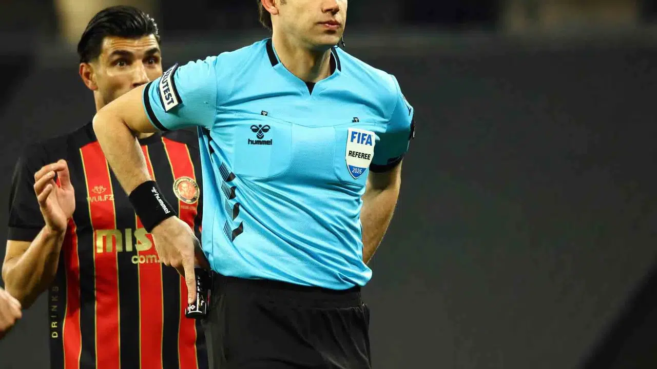 Kayserispor - Eyüpspor randevusunda düdük Mehmet Türkmen'de: Kritik sınavın hakem kadrosu açıklandı