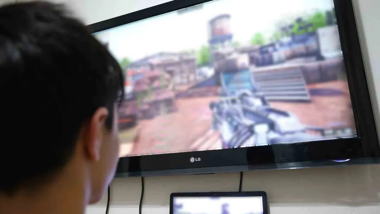 Sanal dünyadaki şiddet gerçek hayata mı taşınıyor? Uzmanından ebeveynlere kritik uyarı: Çocuklar doğruyu yanlışı ayıramıyor