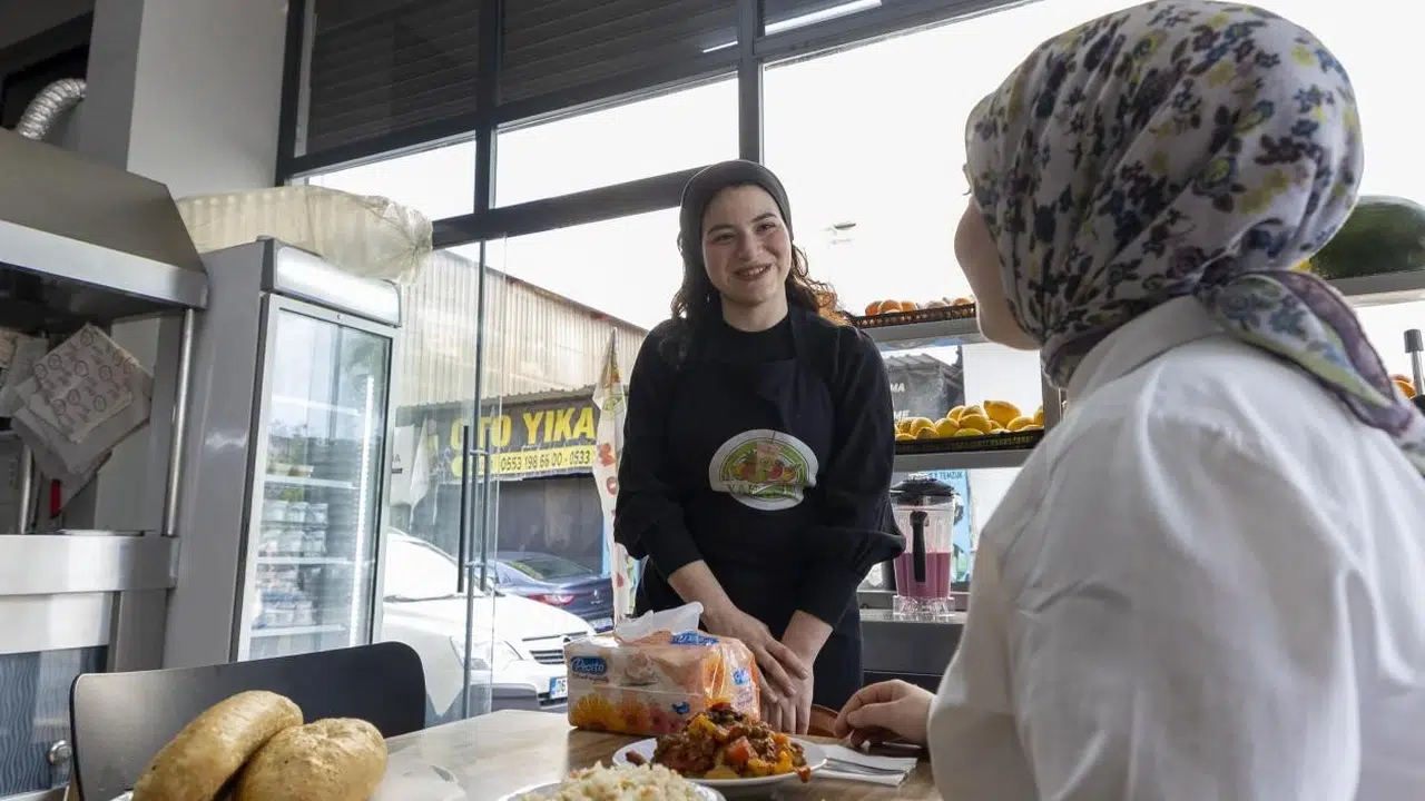 Mutfaktaki yeteneğini belediye kursuyla keşfetti: Aile işletmesini baştan yarattı