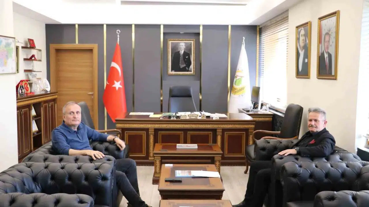 Cumayeri’nde konut müjdesi: Başkan Koloğlu’ndan doğa dostu proje için kritik hamle