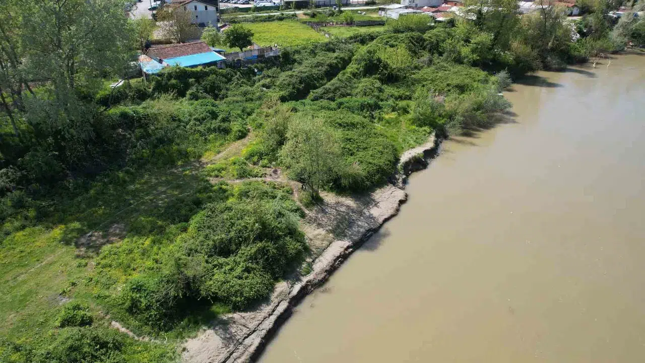 Sakarya Nehri’nde yürek burkan bekleyiş: Balık tutarken akıntıya kapılan 10 yaşındaki Ahmed’den 7 gündür haber yok