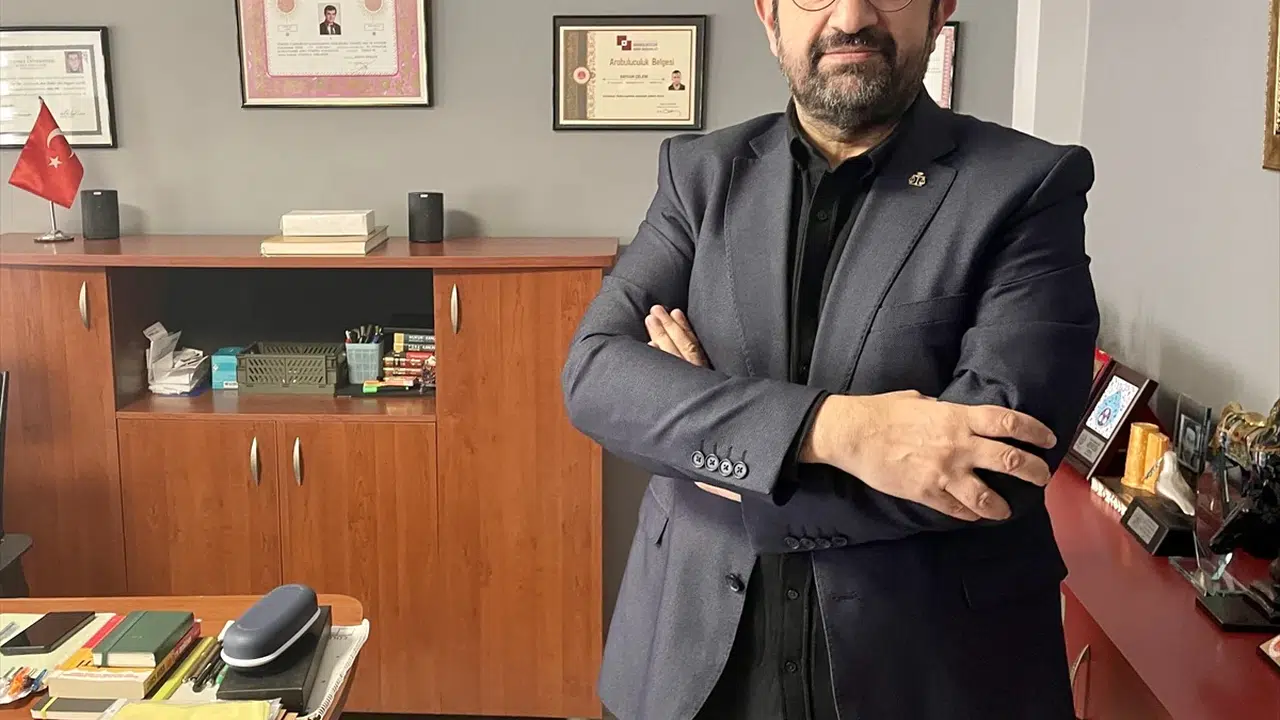 Ekranlarda emeklilik vaadiyle umut dağıttı: 103 gurbetçiyi milyonlarca lira dolandırdığı iddiasıyla yargılanacak