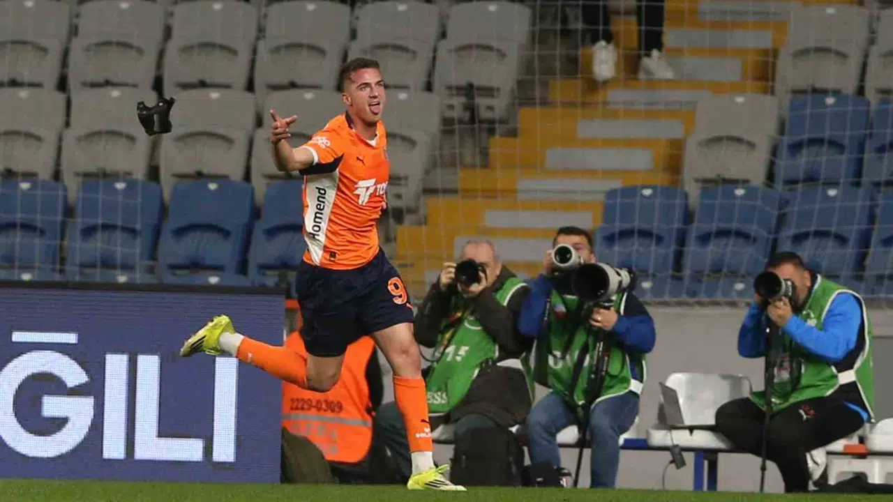 Başakşehir’in genç yıldızı durdurulamıyor: Bertuğ Yıldırım Kasımpaşa ağlarını sarstı