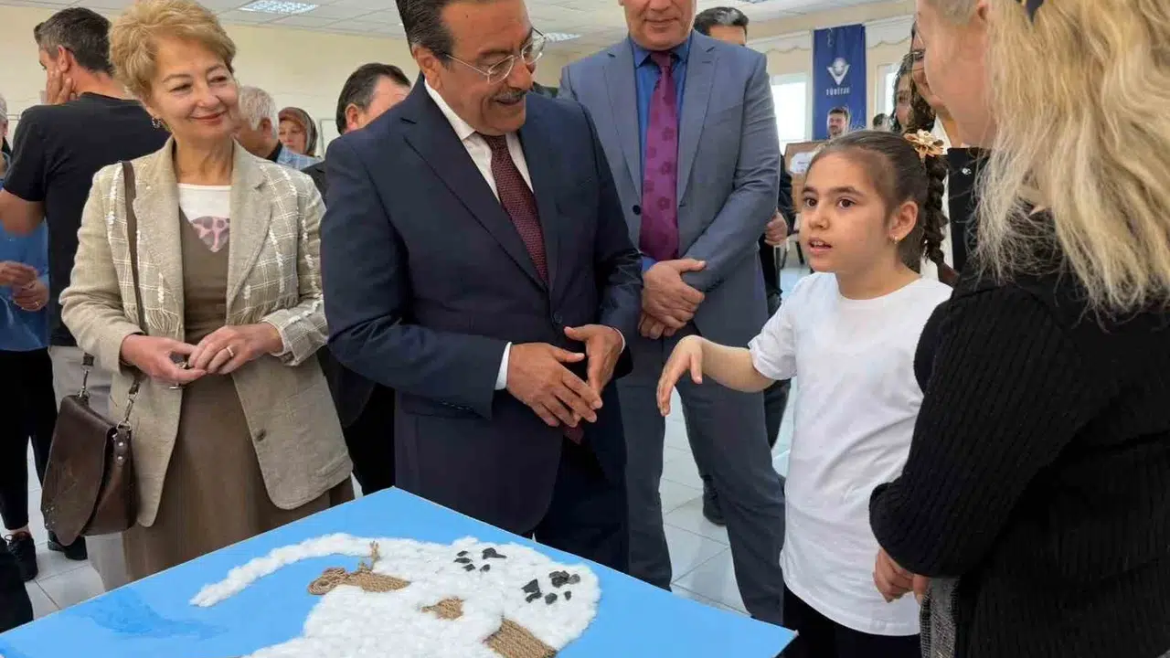 Engel tanımayan yetenekler bilimle buluştu: Burhaniye’de özel öğrencilerin gurur günü