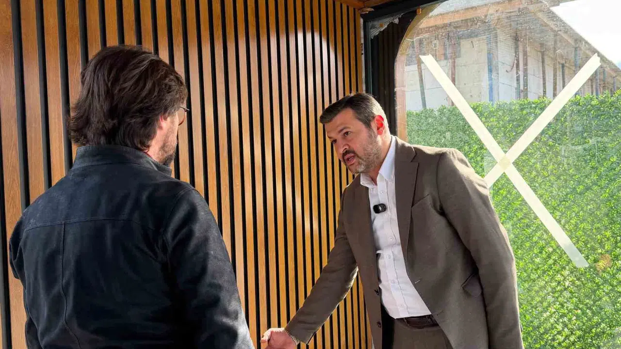 Karabük'te ulaşımda konfor dönemi: Başkan Çetinkaya yeni nesil durakları test etti