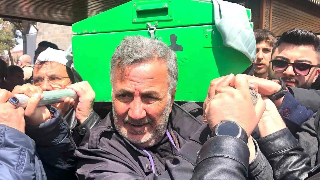 Basın camiasını yasa boğan veda: Vedat Refayeli’nin acı günü