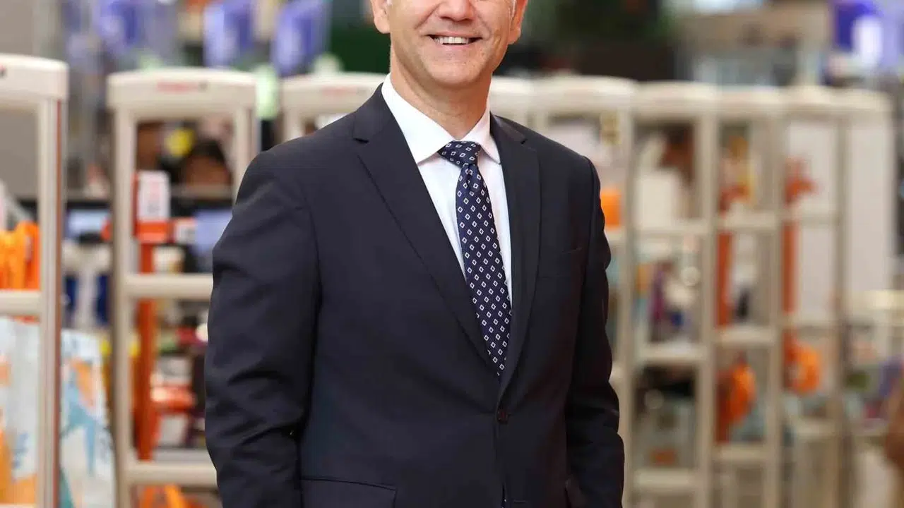 Kuyruklarda bekleme devri kapanıyor: Migros mağazacılıkta teknoloji devrimini başlattı