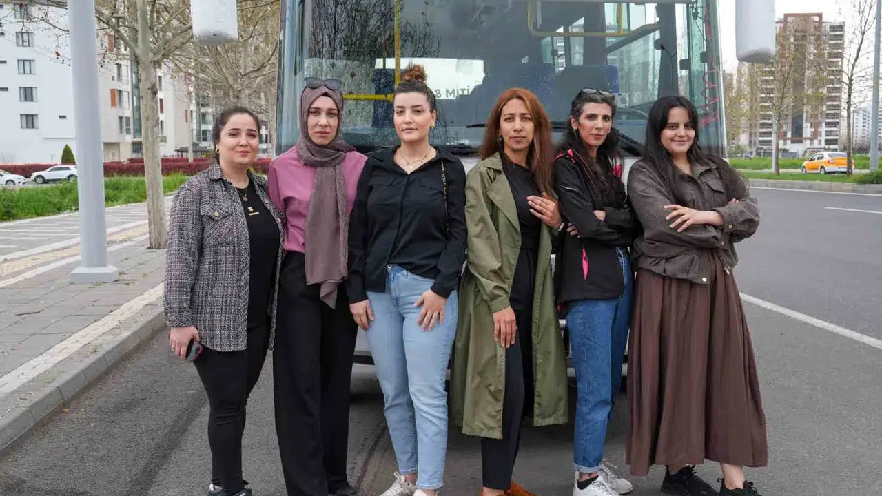 Diyarbakır’da direksiyonun yeni sahipleri: 50 kadın ağır vasıta yollarında