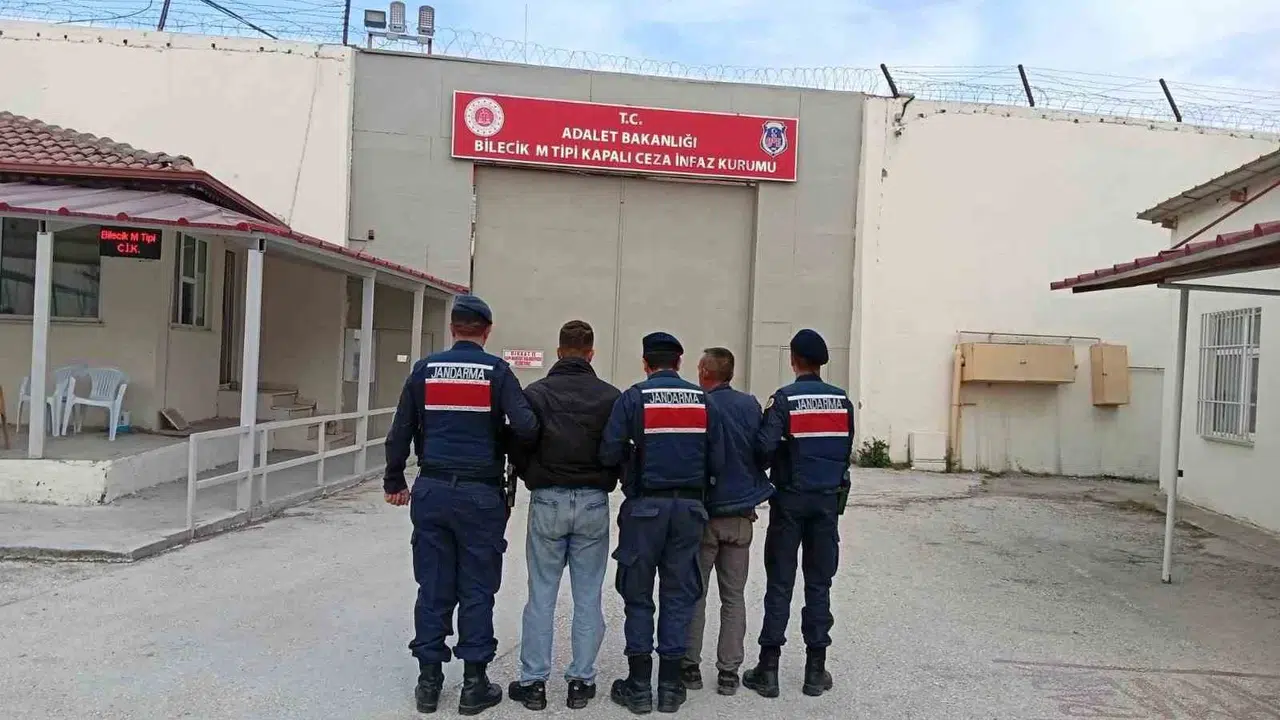 Bilecik'te aranan şahıslara geçit yok: İstismar suçlusuna operasyon