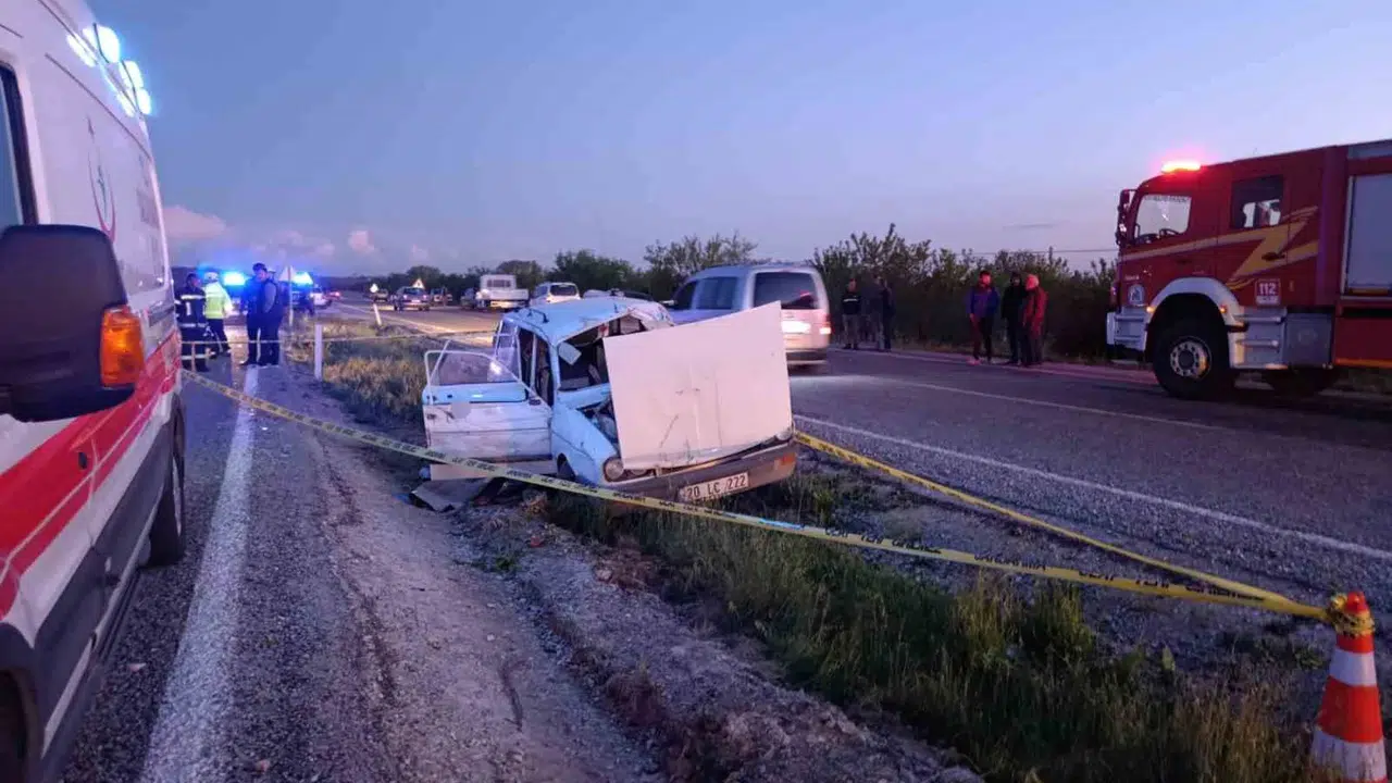 Denizli’de acı bilanço: Direksiyon hakimiyetini kaybetti, araç hurdaya döndü