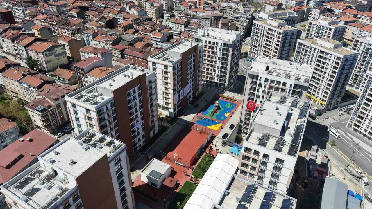 Yılların bekleyişi sona erdi: Gaziosmanpaşa’da 863 aile yeni yuvalarına kavuştu