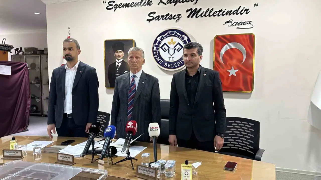 Eşme’de kritik oylama: Belediye koltuğunun yeni sahibi belli oldu