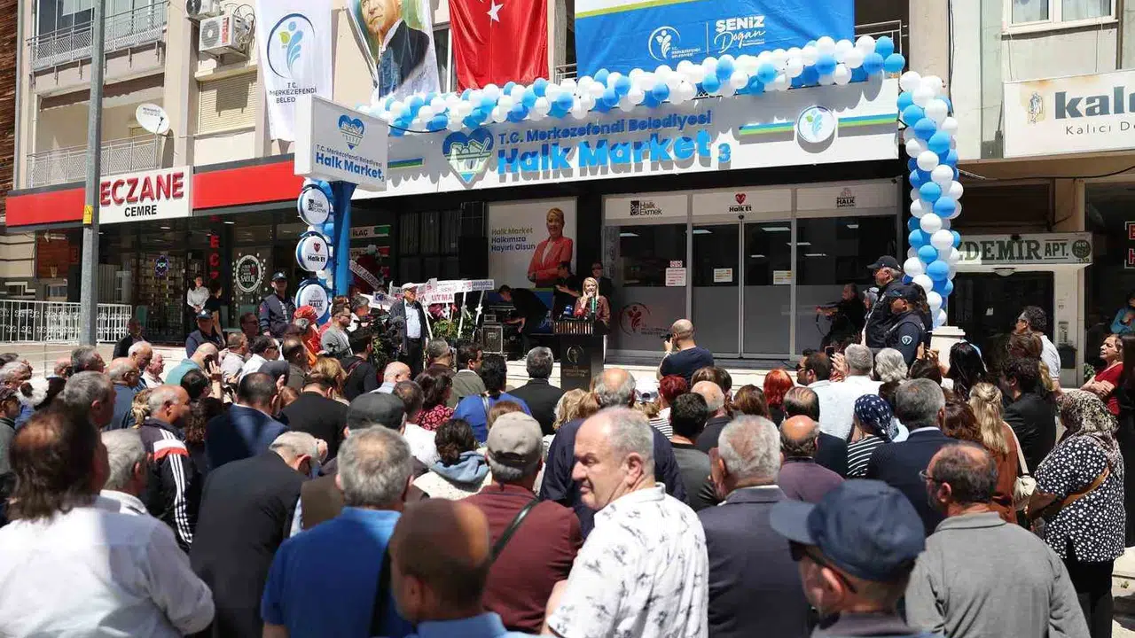 Merkezefendi’de sosyal belediyecilik atağı: Halk Market’in 3. şubesi kapılarını açtı