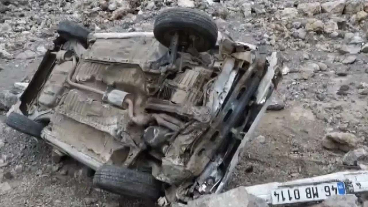 Gaziantep'te korkutan kaza: Direksiyon hakimiyetini kaybetti, dere yatağına uçtu