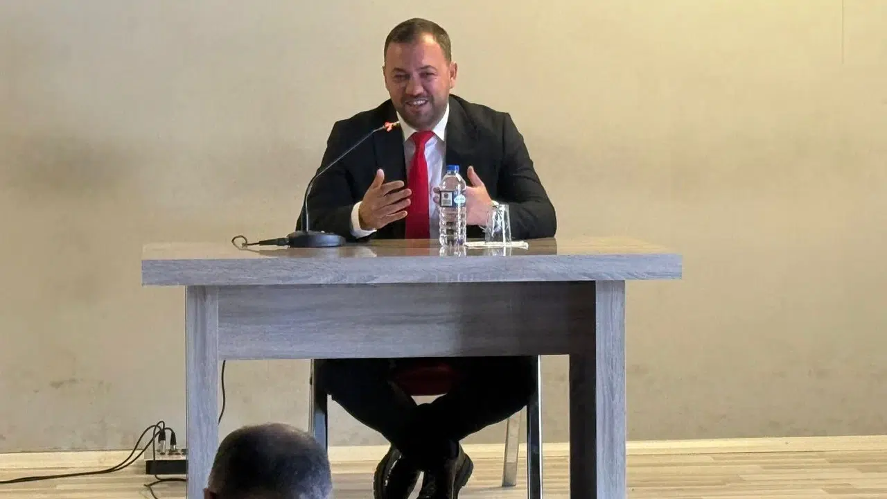 Sınav maratonunda moral dopingi: Narmanlı gençlere başarı yolunun anahtarları verildi